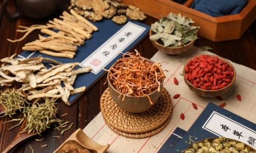 身上出疙瘩一会就没有了-身上有疙瘩一会有一会没有了网 - 为你提供身上起疙瘩一会就下去 反反复复怎么回事、身上一会起个小疙瘩一会起个小疙瘩